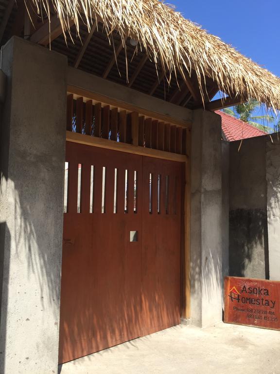 Asoka Homestay Senggigi Exterior foto